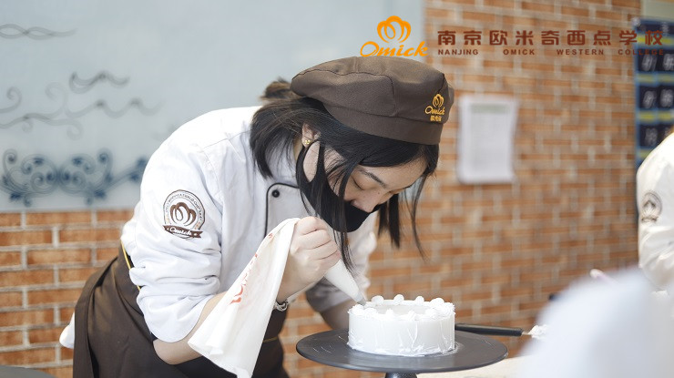 南京哪里有学做蛋糕和甜品的学校